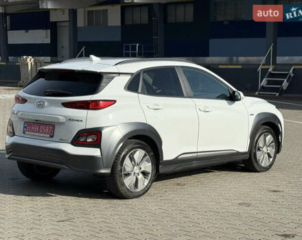 Білий Хендай Kona, об'ємом двигуна 0 л та пробігом 55 тис. км за 19950 $, фото 11 на Automoto.ua