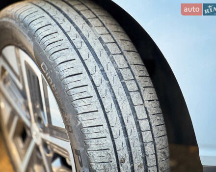 Белый Хендай Kona, объемом двигателя 0 л и пробегом 148 тыс. км за 18500 $, фото 53 на Automoto.ua