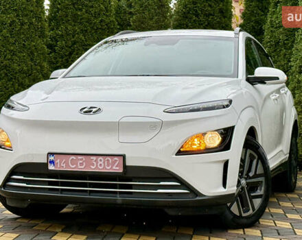 Білий Хендай Kona, об'ємом двигуна 0 л та пробігом 23 тис. км за 16900 $, фото 3 на Automoto.ua