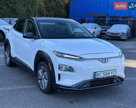 Білий Хендай Kona, об'ємом двигуна 0 л та пробігом 115 тис. км за 16800 $, фото 2 на Automoto.ua