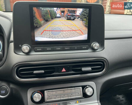 Белый Хендай Kona, объемом двигателя 0 л и пробегом 46 тыс. км за 17500 $, фото 22 на Automoto.ua