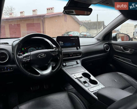 Білий Хендай Kona, об'ємом двигуна 0 л та пробігом 174 тис. км за 17800 $, фото 52 на Automoto.ua