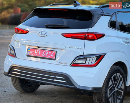 Белый Хендай Kona, объемом двигателя 0 л и пробегом 148 тыс. км за 18500 $, фото 22 на Automoto.ua