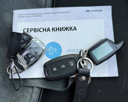 Белый Хендай Kona, объемом двигателя 0 л и пробегом 100 тыс. км за 16300 $, фото 11 на Automoto.ua