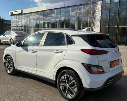 Білий Хендай Kona, об'ємом двигуна 0 л та пробігом 43 тис. км за 16700 $, фото 5 на Automoto.ua