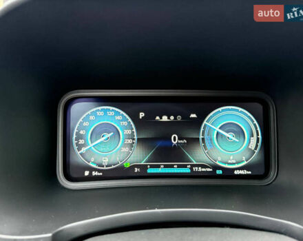 Белый Хендай Kona, объемом двигателя 0 л и пробегом 65 тыс. км за 17400 $, фото 44 на Automoto.ua