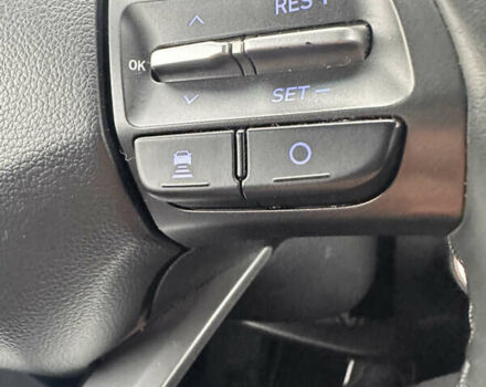 Белый Хендай Kona, объемом двигателя 0 л и пробегом 130 тыс. км за 18900 $, фото 26 на Automoto.ua