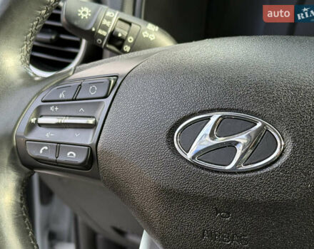 Білий Хендай Kona, об'ємом двигуна 0 л та пробігом 55 тис. км за 19950 $, фото 56 на Automoto.ua