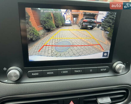 Белый Хендай Kona, объемом двигателя 0 л и пробегом 46 тыс. км за 17500 $, фото 8 на Automoto.ua