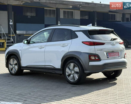 Білий Хендай Kona, об'ємом двигуна 0 л та пробігом 55 тис. км за 19950 $, фото 7 на Automoto.ua