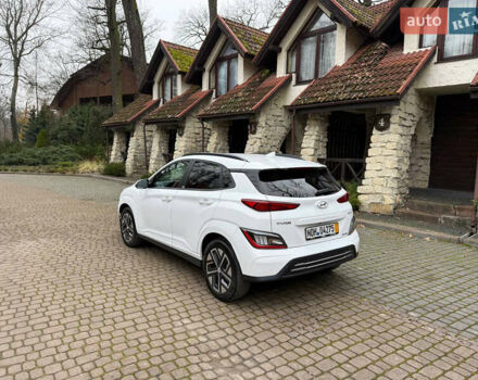 Белый Хендай Kona, объемом двигателя 0 л и пробегом 65 тыс. км за 17400 $, фото 29 на Automoto.ua