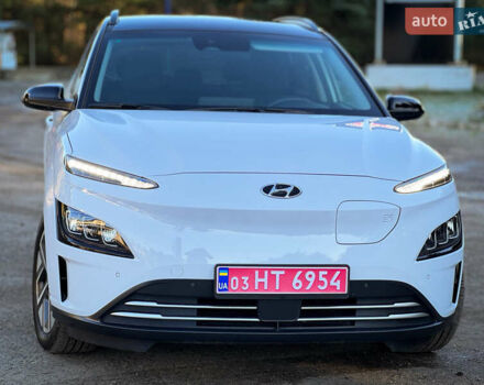 Белый Хендай Kona, объемом двигателя 0 л и пробегом 148 тыс. км за 18500 $, фото 7 на Automoto.ua