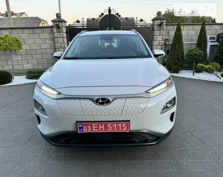 Білий Хендай Kona, об'ємом двигуна 0 л та пробігом 92 тис. км за 17200 $, фото 8 на Automoto.ua