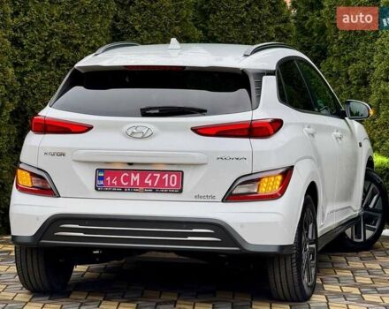 Белый Хендай Kona, объемом двигателя 0 л и пробегом 33 тыс. км за 17700 $, фото 8 на Automoto.ua