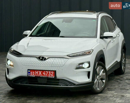Белый Хендай Kona, объемом двигателя 0 л и пробегом 89 тыс. км за 18999 $, фото 12 на Automoto.ua