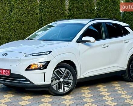 Білий Хендай Kona, об'ємом двигуна 0 л та пробігом 34 тис. км за 16999 $, фото 3 на Automoto.ua