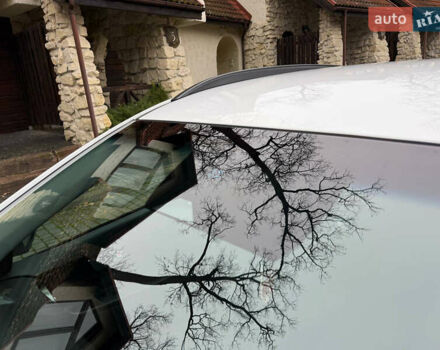 Белый Хендай Kona, объемом двигателя 0 л и пробегом 65 тыс. км за 17400 $, фото 23 на Automoto.ua