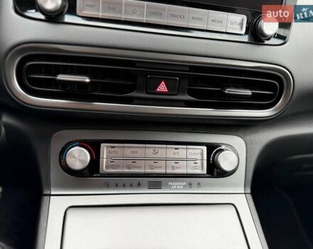 Білий Хендай Kona, об'ємом двигуна 0 л та пробігом 20 тис. км за 18699 $, фото 19 на Automoto.ua