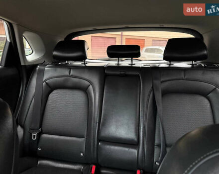 Білий Хендай Kona, об'ємом двигуна 0 л та пробігом 174 тис. км за 17800 $, фото 45 на Automoto.ua