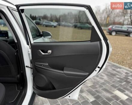 Білий Хендай Kona, об'ємом двигуна 0 л та пробігом 20 тис. км за 18699 $, фото 29 на Automoto.ua