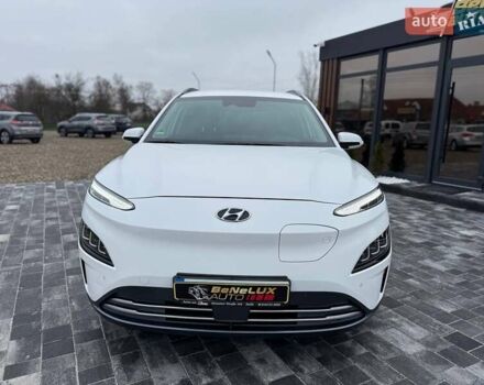 Білий Хендай Kona, об'ємом двигуна 0 л та пробігом 20 тис. км за 18699 $, фото 2 на Automoto.ua