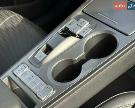 Білий Хендай Kona, об'ємом двигуна 0 л та пробігом 55 тис. км за 19950 $, фото 51 на Automoto.ua