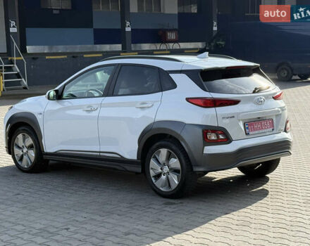 Білий Хендай Kona, об'ємом двигуна 0 л та пробігом 55 тис. км за 19950 $, фото 6 на Automoto.ua