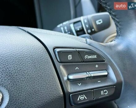 Білий Хендай Kona, об'ємом двигуна 0 л та пробігом 34 тис. км за 16999 $, фото 32 на Automoto.ua