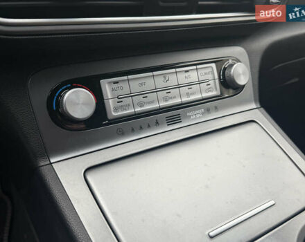 Белый Хендай Kona, объемом двигателя 0 л и пробегом 89 тыс. км за 18999 $, фото 73 на Automoto.ua