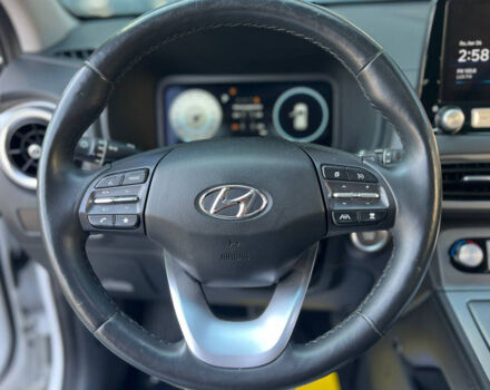 Білий Хендай Kona, об'ємом двигуна 67 л та пробігом 30 тис. км за 20500 $, фото 11 на Automoto.ua