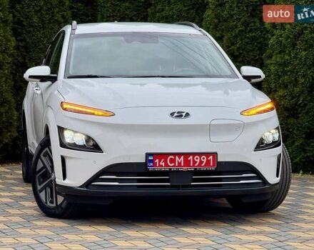 Белый Хендай Kona, объемом двигателя 0 л и пробегом 31 тыс. км за 17999 $, фото 3 на Automoto.ua