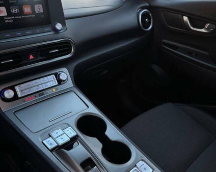 Белый Хендай Kona, объемом двигателя 0 л и пробегом 38 тыс. км за 15599 $, фото 9 на Automoto.ua