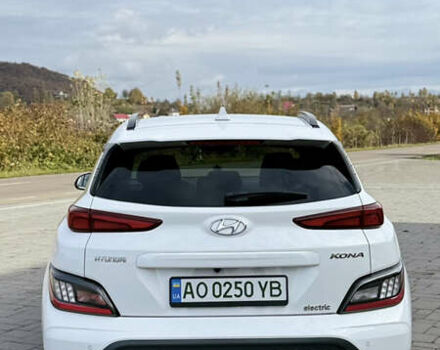 Белый Хендай Kona, объемом двигателя 0 л и пробегом 63 тыс. км за 20999 $, фото 6 на Automoto.ua
