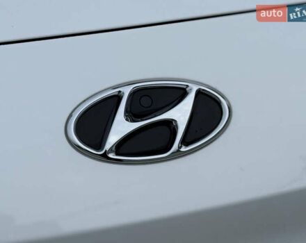 Білий Хендай Kona, об'ємом двигуна 0 л та пробігом 28 тис. км за 18700 $, фото 61 на Automoto.ua