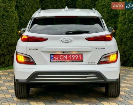 Белый Хендай Kona, объемом двигателя 0 л и пробегом 31 тыс. км за 17999 $, фото 10 на Automoto.ua