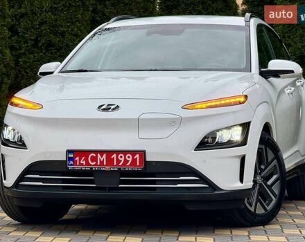 Белый Хендай Kona, объемом двигателя 0 л и пробегом 31 тыс. км за 17999 $, фото 5 на Automoto.ua