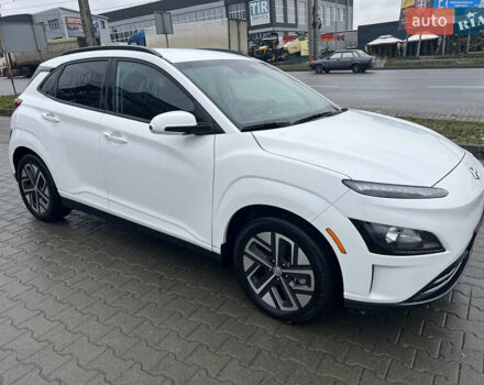 Белый Хендай Kona, объемом двигателя 0 л и пробегом 20 тыс. км за 20300 $, фото 3 на Automoto.ua