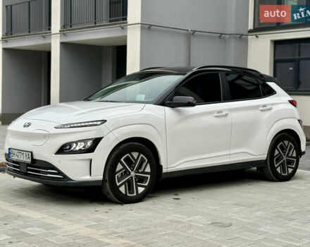 Білий Хендай Kona, об'ємом двигуна 0 л та пробігом 28 тис. км за 18700 $, фото 15 на Automoto.ua