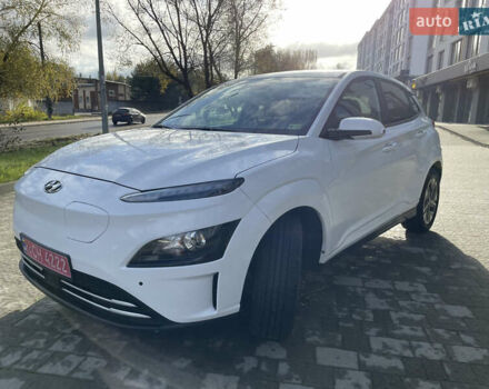 Білий Хендай Kona, об'ємом двигуна 0 л та пробігом 6 тис. км за 20900 $, фото 3 на Automoto.ua