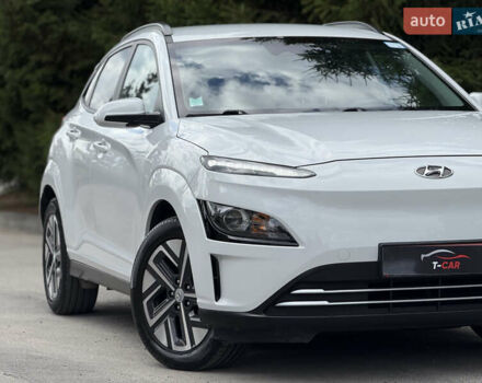 Білий Хендай Kona, об'ємом двигуна 0 л та пробігом 43 тис. км за 16700 $, фото 4 на Automoto.ua