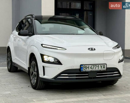 Білий Хендай Kona, об'ємом двигуна 0 л та пробігом 28 тис. км за 18700 $, фото 6 на Automoto.ua