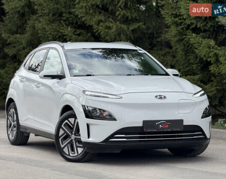Білий Хендай Kona, об'ємом двигуна 0 л та пробігом 43 тис. км за 16700 $, фото 27 на Automoto.ua