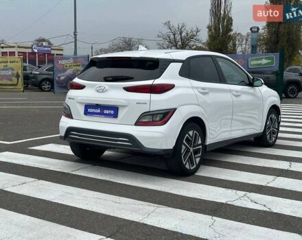 Білий Хендай Kona, об'ємом двигуна 0 л та пробігом 40 тис. км за 19999 $, фото 4 на Automoto.ua