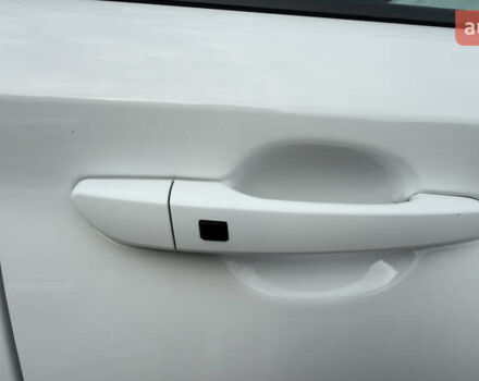 Белый Хендай Kona, объемом двигателя 0 л и пробегом 63 тыс. км за 21500 $, фото 20 на Automoto.ua