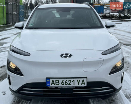 Білий Хендай Kona, об'ємом двигуна 0 л та пробігом 8 тис. км за 20500 $, фото 2 на Automoto.ua