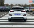 Білий Хендай Kona, об'ємом двигуна 0 л та пробігом 40 тис. км за 19999 $, фото 5 на Automoto.ua