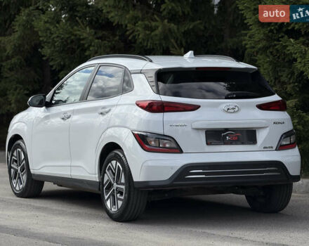 Білий Хендай Kona, об'ємом двигуна 0 л та пробігом 43 тис. км за 16700 $, фото 10 на Automoto.ua