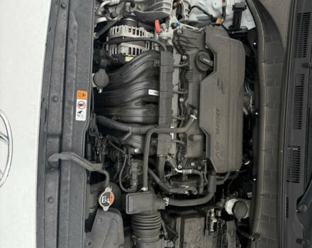 Білий Хендай Kona, об'ємом двигуна 2 л та пробігом 70 тис. км за 12200 $, фото 6 на Automoto.ua