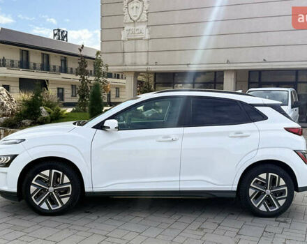 Белый Хендай Kona, объемом двигателя 0 л и пробегом 63 тыс. км за 20999 $, фото 3 на Automoto.ua