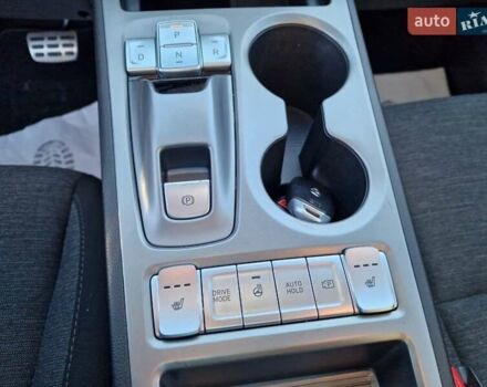 Білий Хендай Kona, об'ємом двигуна 0 л та пробігом 57 тис. км за 17200 $, фото 38 на Automoto.ua